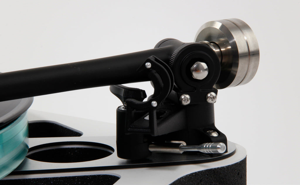 Rega Planar 8 Turntable
