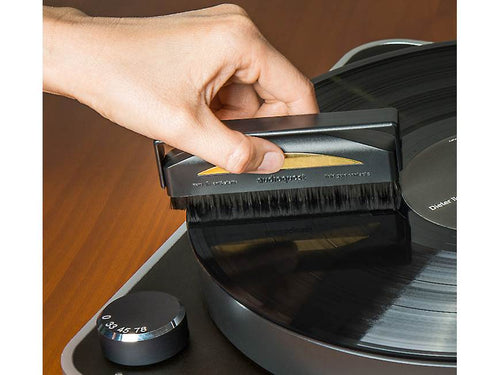 AudioQuest Gold Record Brush